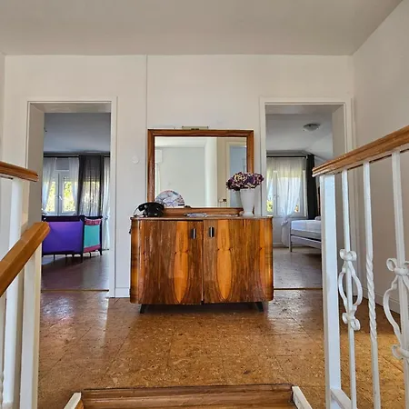 Sea Land 2 تروغير