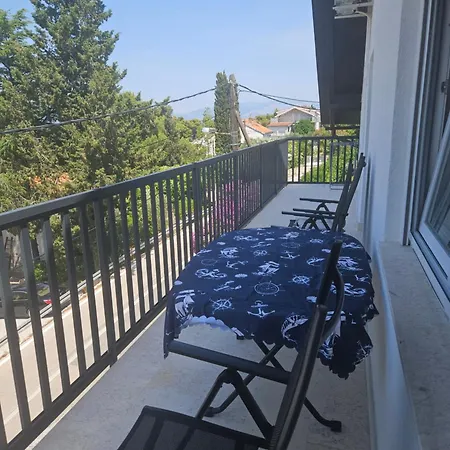 Sea Land 2 Apartamento *