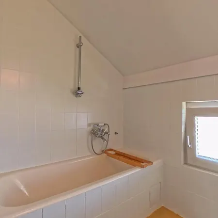 Sea Land 2 Apartment
