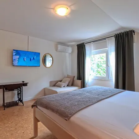 Sea Land 2 Apartment Trogir