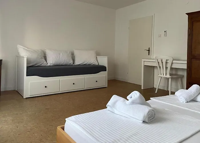 Sea Land 2 Apartman *